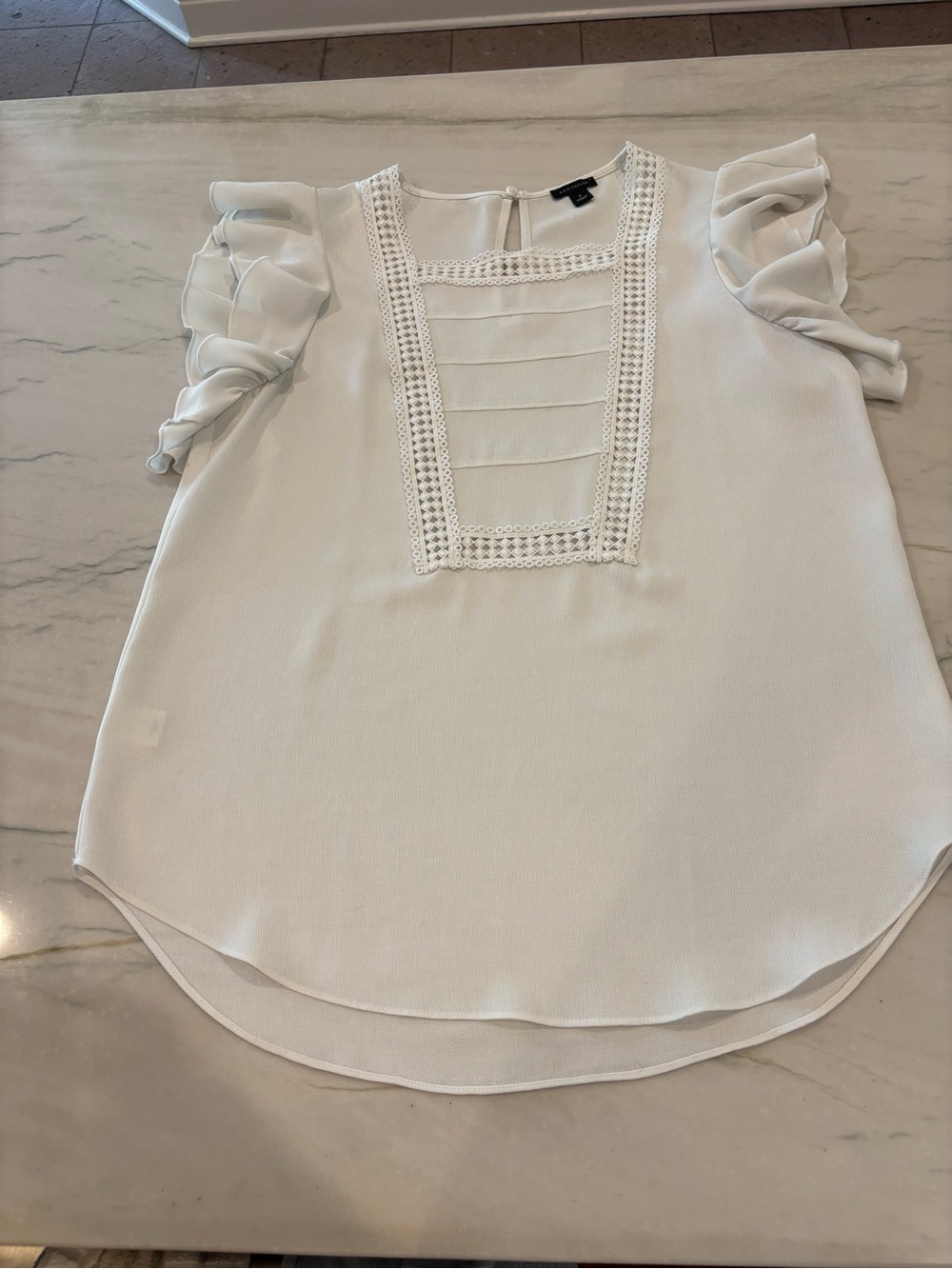 Ann Taylor Lightweight White Ruffle Sleeve Blouse